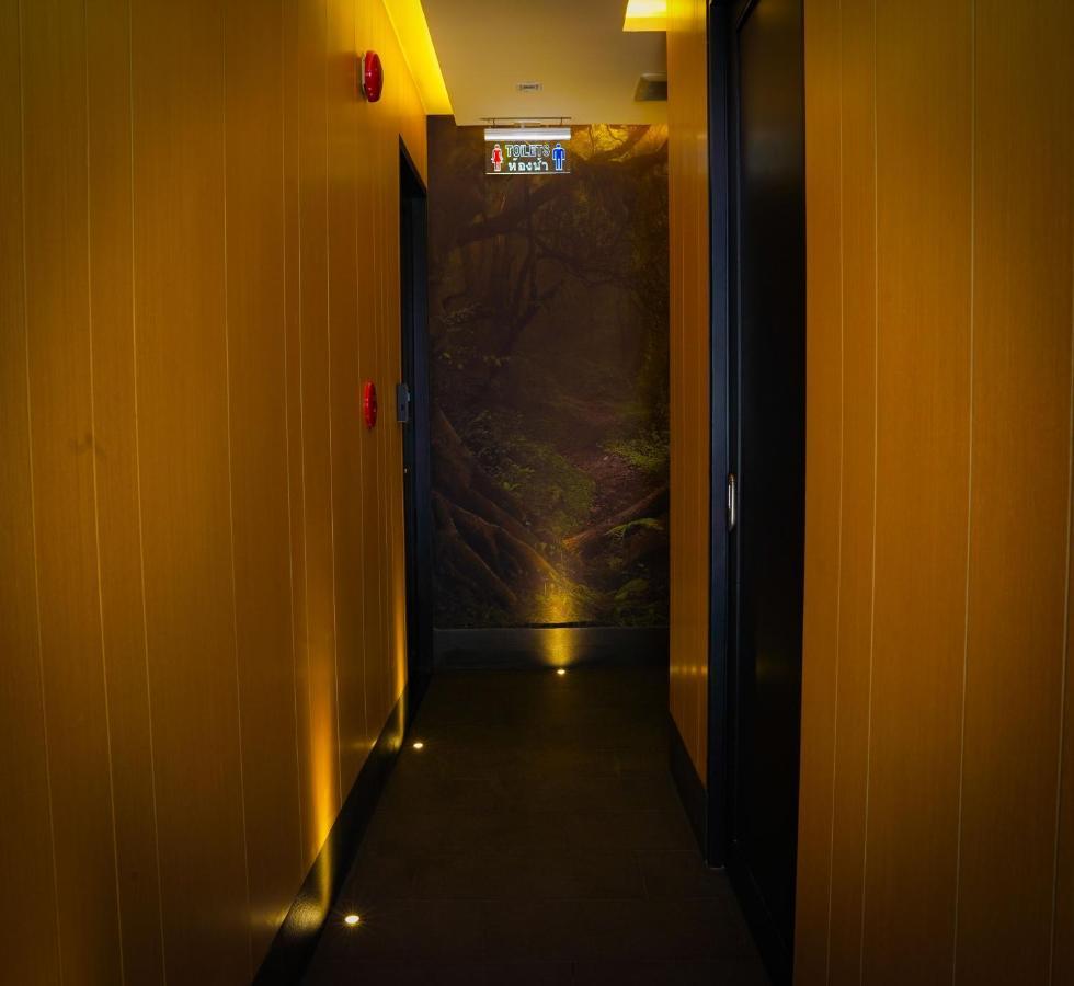 Siam Bright Suite Bangkok Buitenkant foto